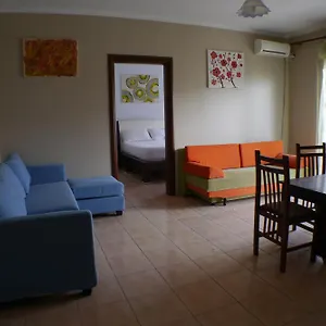 Szálloda Espana, Škalngur
